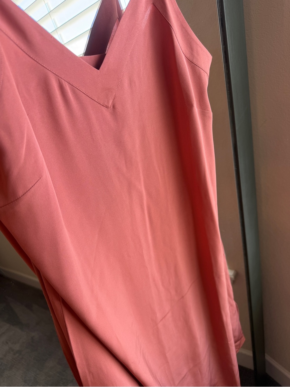 🔥 CUYANA 100% Crepe de Chine Silk Slip Dress V-Neck Pink Midi - Picture 4 of 7